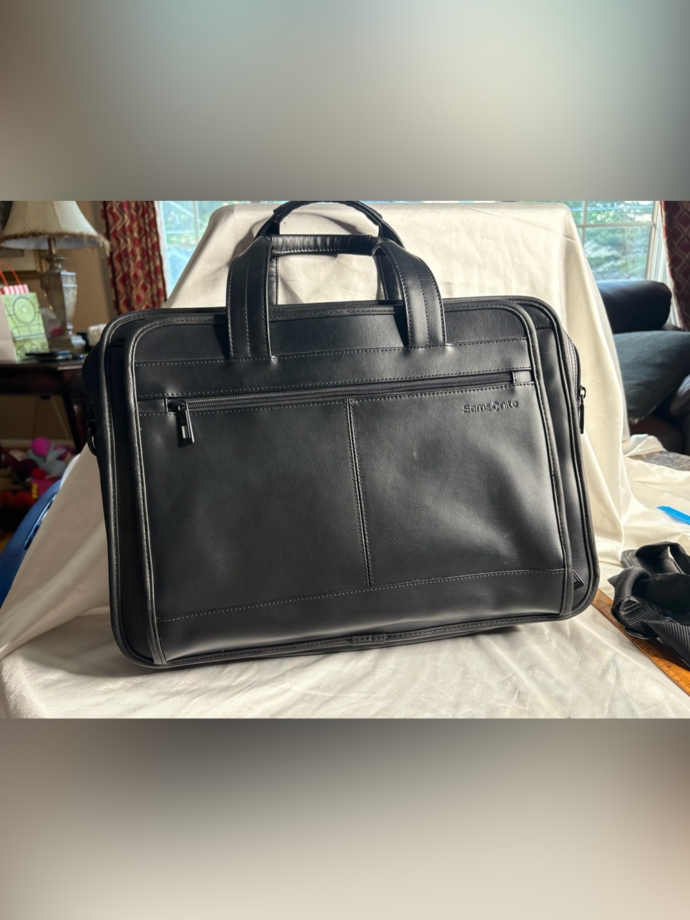 VERY NICE BLACK LEATHER SAMSONITE LAPTOP BAG BRIEFCASE